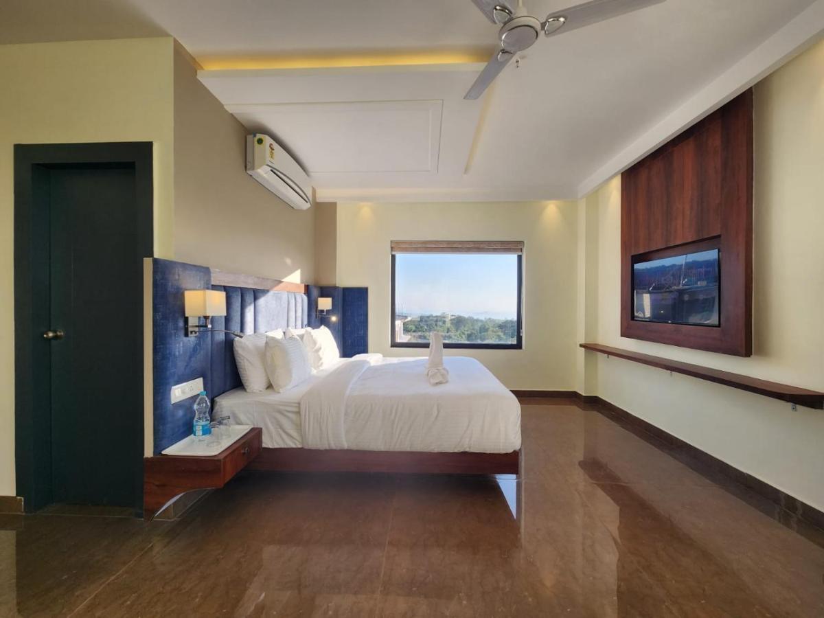 Aachman River And Valley View Resort Dharamshala - A Riverside Resort With Balcony View Extérieur photo