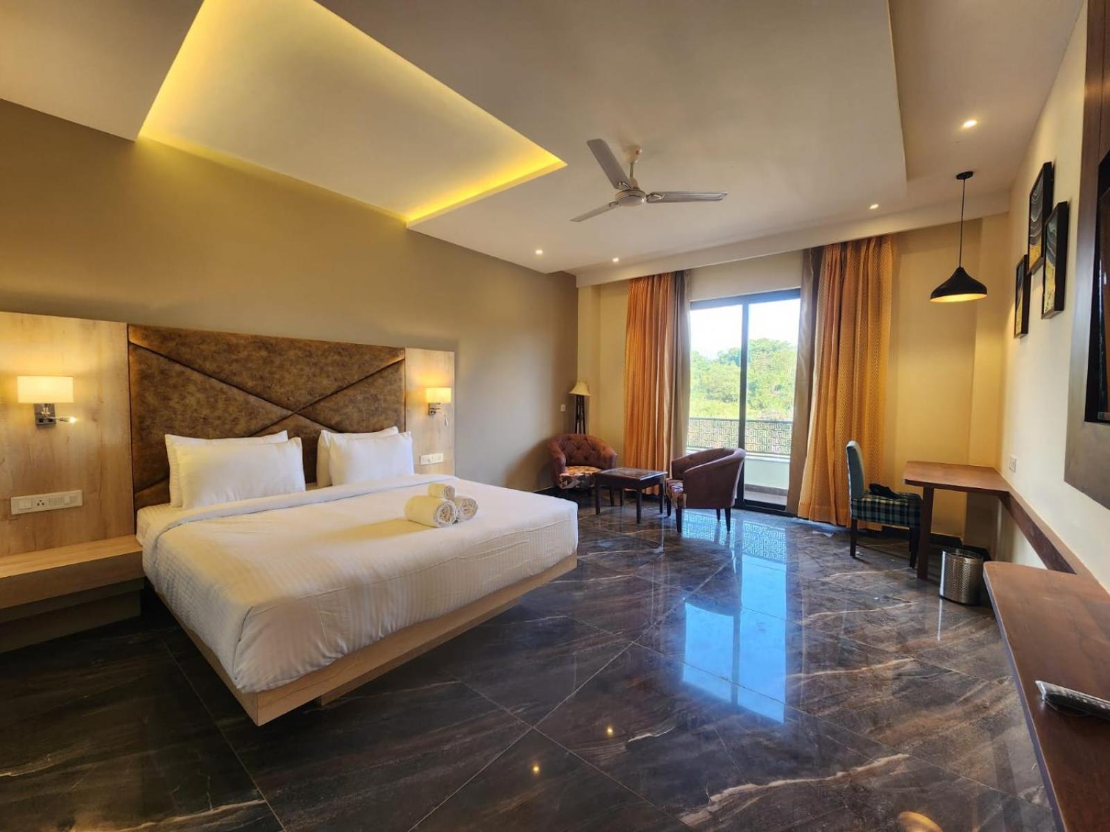 Aachman River And Valley View Resort Dharamshala - A Riverside Resort With Balcony View Extérieur photo